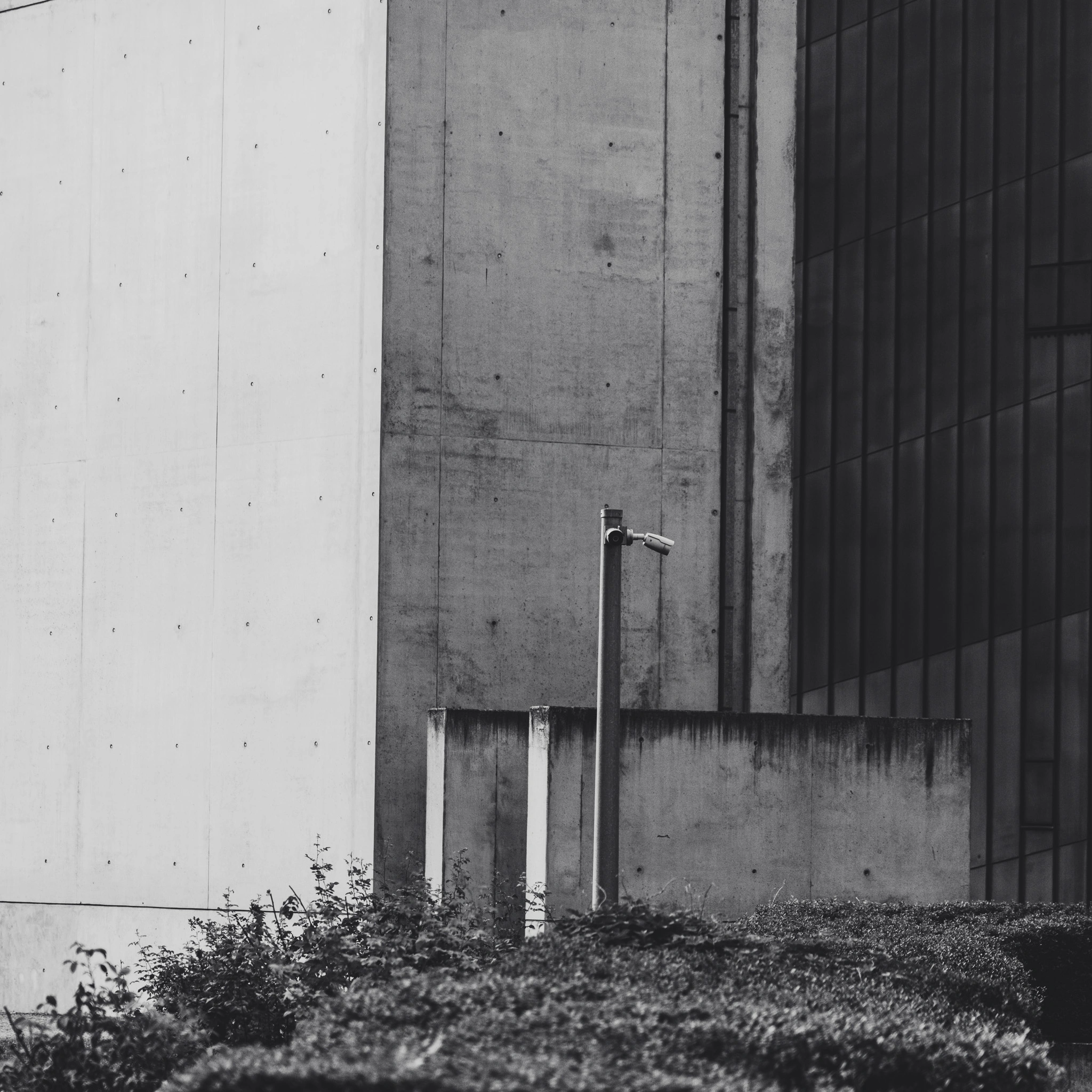 Housing block geometry